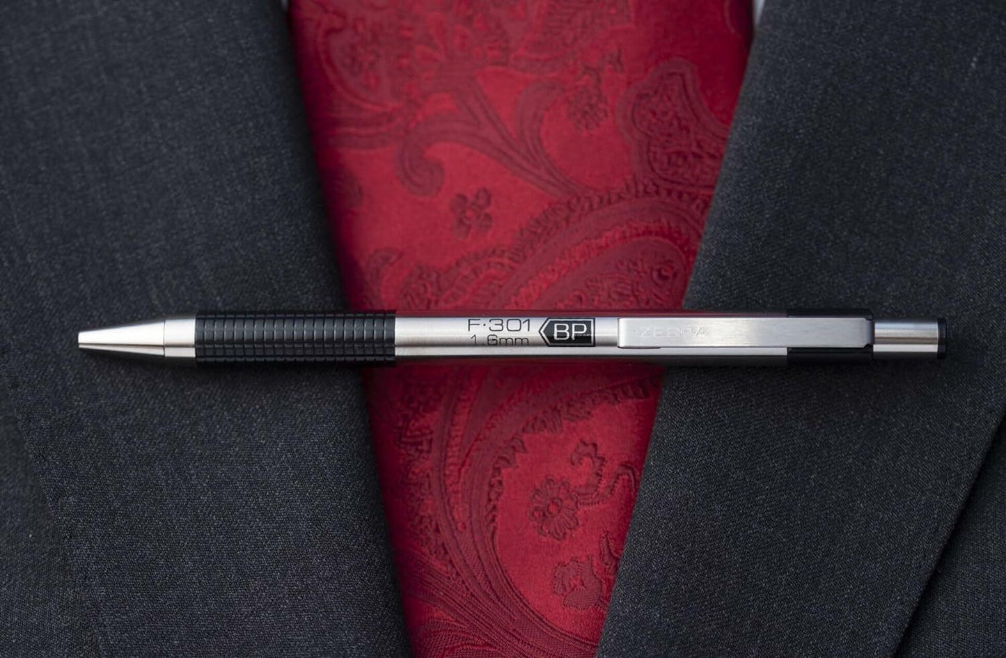 Zebra Pen F-301 Bold 1.6mm Stainless Steel Retractable Ballpoint 1-Pack Black