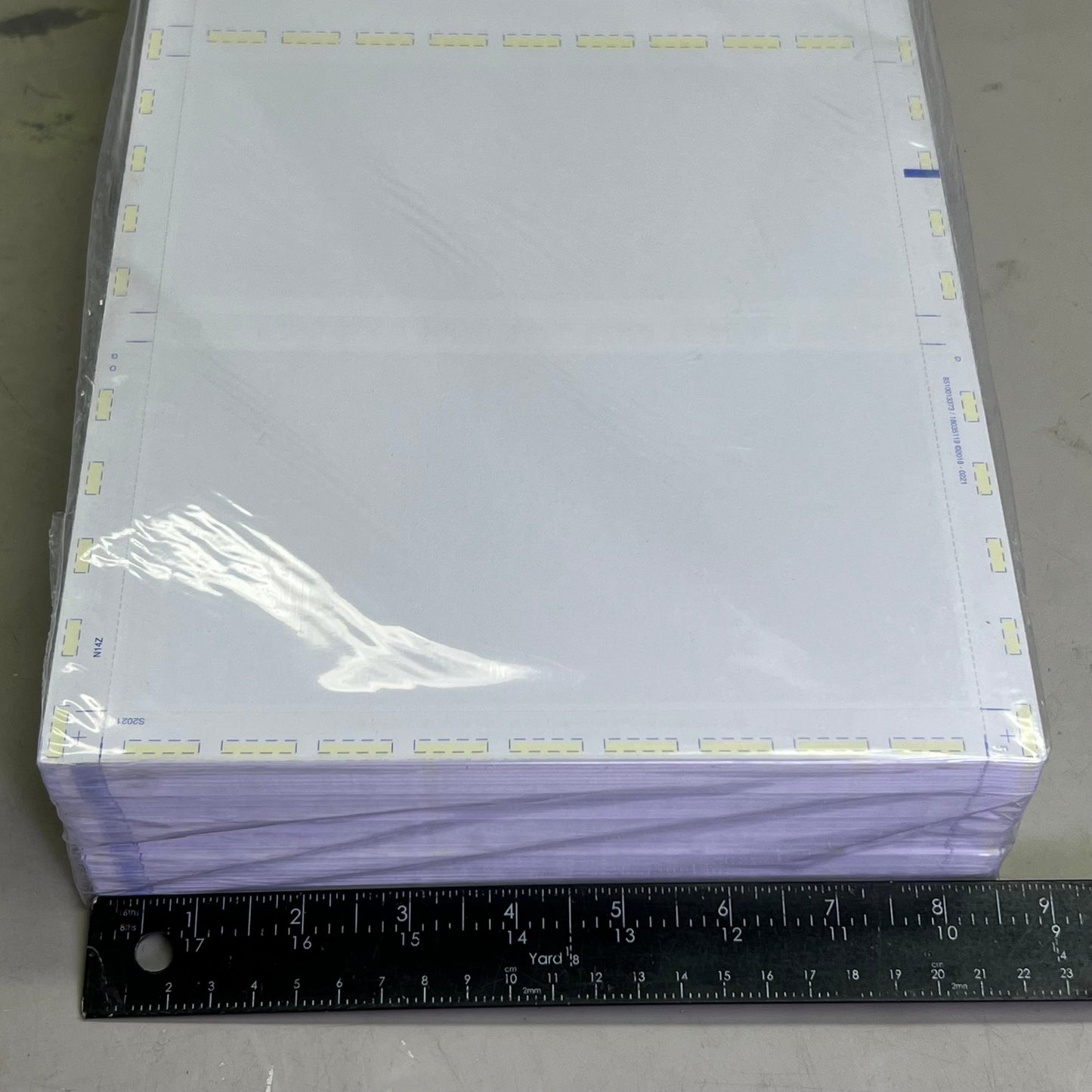 Check Paper (2000 Sheets) Sz 8.5" W x 14" L, White