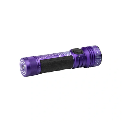 OLIGHT SEEKER4PROVIOLET Seeker 4 Pro High Power Flashlight Color - Cyber Violet CW(5700~7000K)