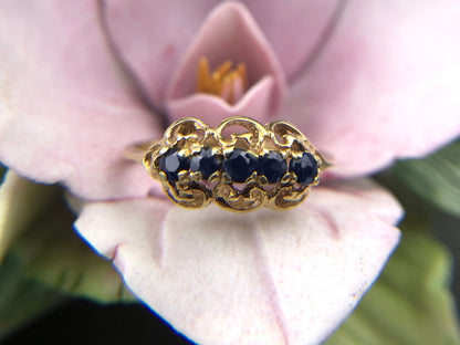 Vintage 14k Gold Sapphire Filigree Ring. Elegant Ring / Gift for Her.