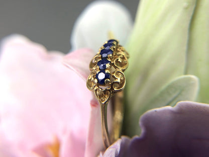Vintage 14k Gold Sapphire Filigree Ring. Elegant Ring / Gift for Her.