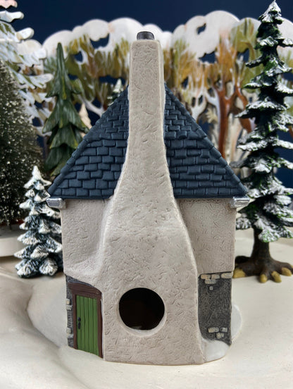 Department 56 Morston Steak and Kidney Pie, Dickens Village, Lighted Porcelain Building