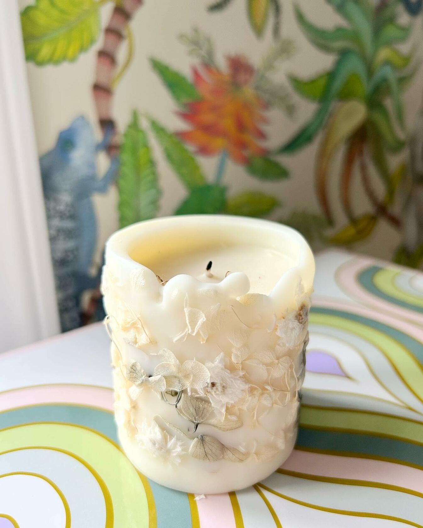 Botanical Candle Hand-Poured Soy Wax with Real Flowers 5 Scents Decorative